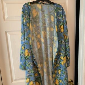 Boohoo Duster/Kimono Lemon Print